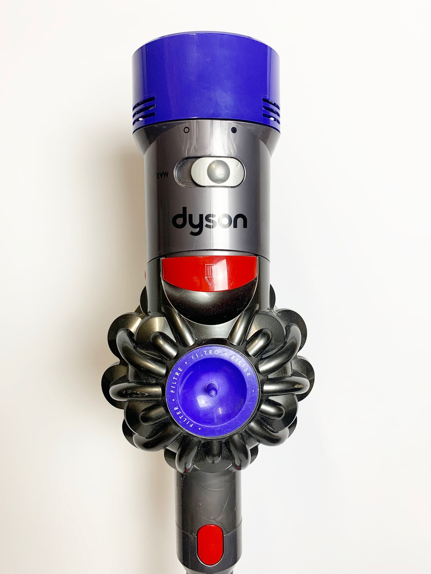 Dyson V8 Fluffy